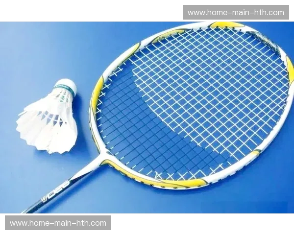 碳纤维的较量：羽毛球拍的硬核进化史